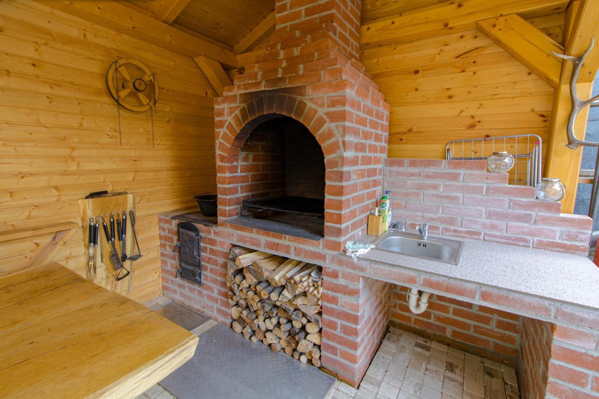 Bear's Lair Chalet Porumbacu de Sus Extérieur photo