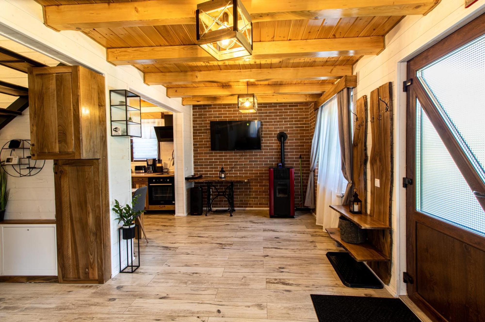 Bear's Lair Chalet Porumbacu de Sus Extérieur photo
