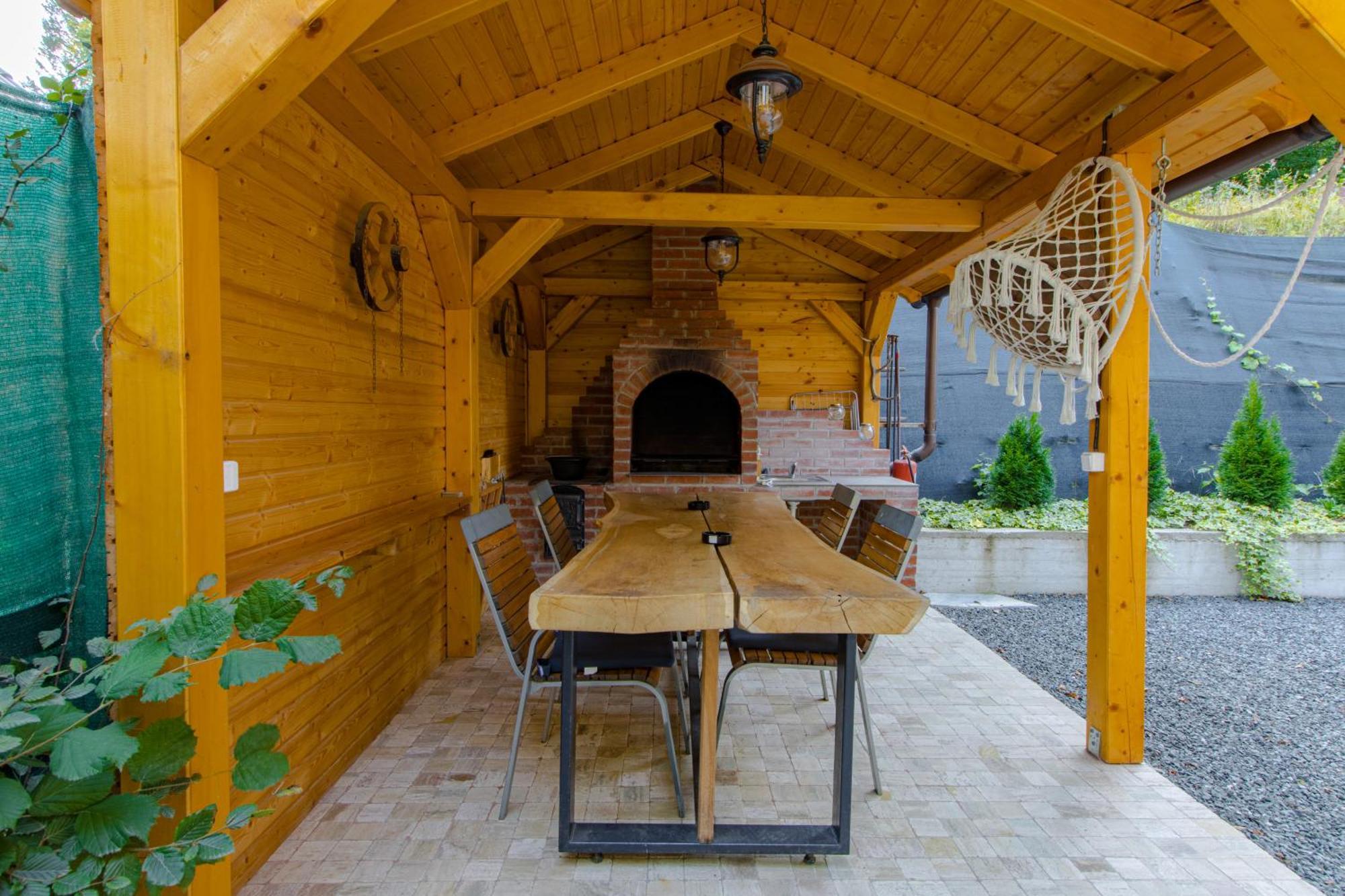 Bear's Lair Chalet Porumbacu de Sus Extérieur photo